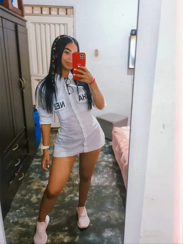 escort-media-b034a4d5-342d-4116-b065-d9400294e2bc