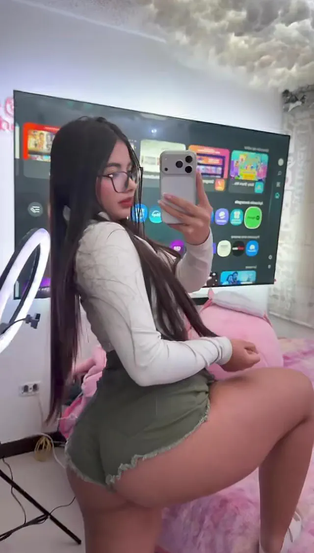 escort-media-b0d0baf8-8029-4734-a710-770f743f965c