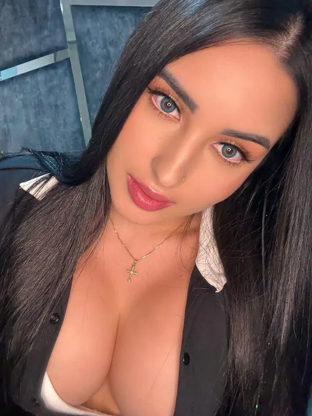 escort-media-b12e1fb0-1011-4b6d-bb27-b5cfc6145cd6