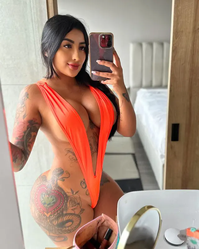 escort-media-b1461dc7-8348-4082-b8ef-f64d9625f6a0