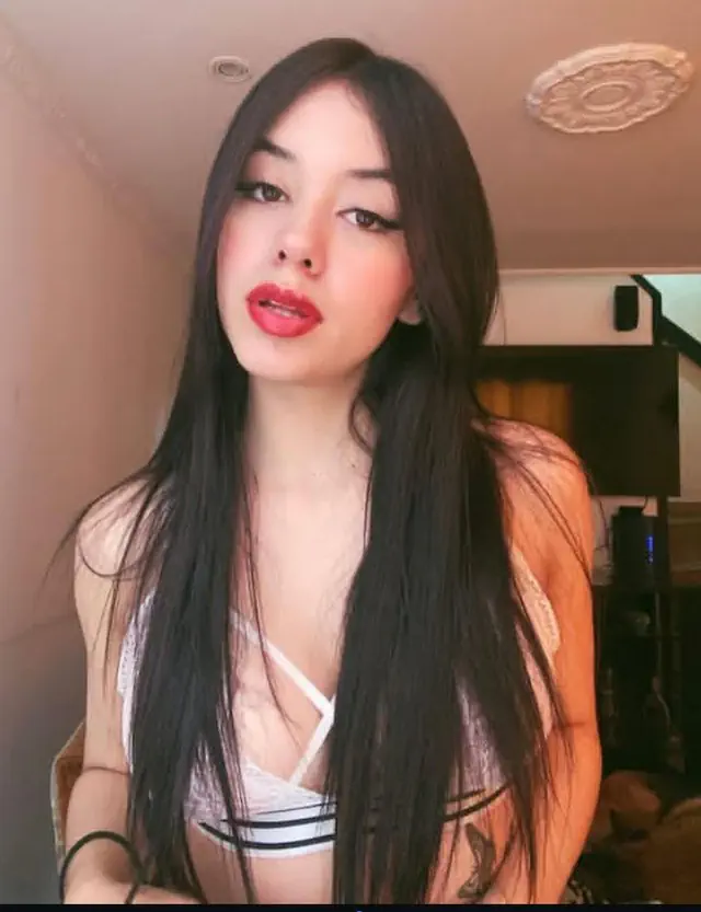 escort-media-b155d297-4e00-4ba4-9ea8-99acb71ec6d6