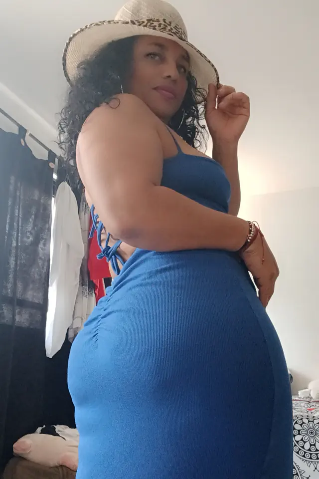 escort-media-b174f8b5-3801-49e1-8f3b-55145663d096