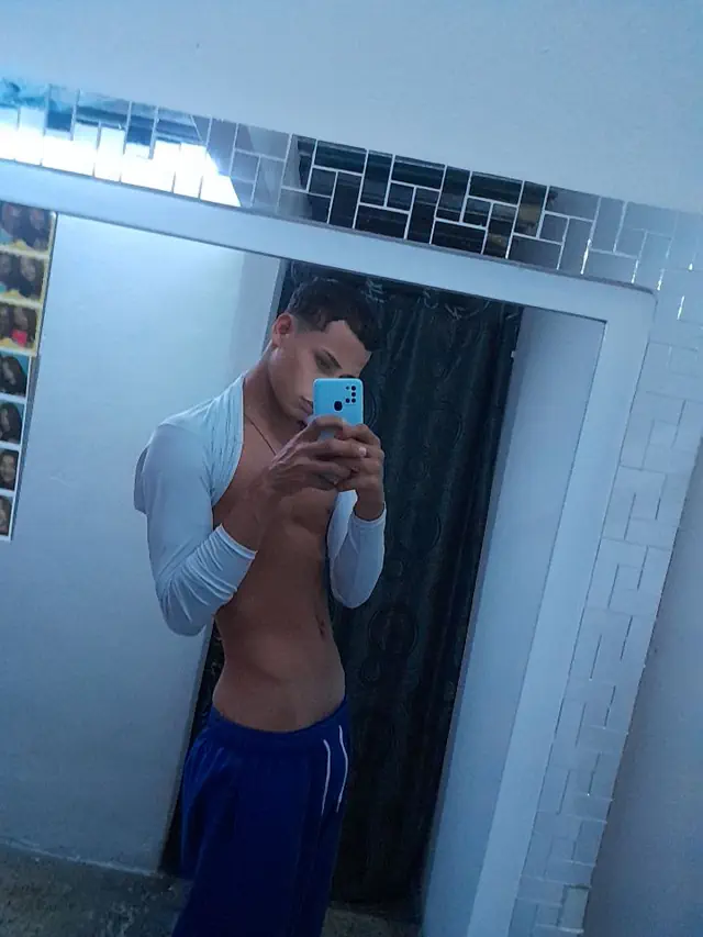 escort-media-b224985c-b67b-4c17-868c-e3b3883d77c0