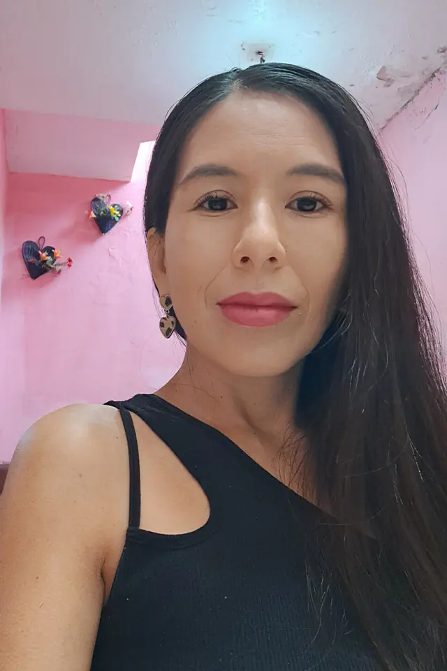 escort-media-b235d79a-678d-4dab-bf70-222a28930f9c