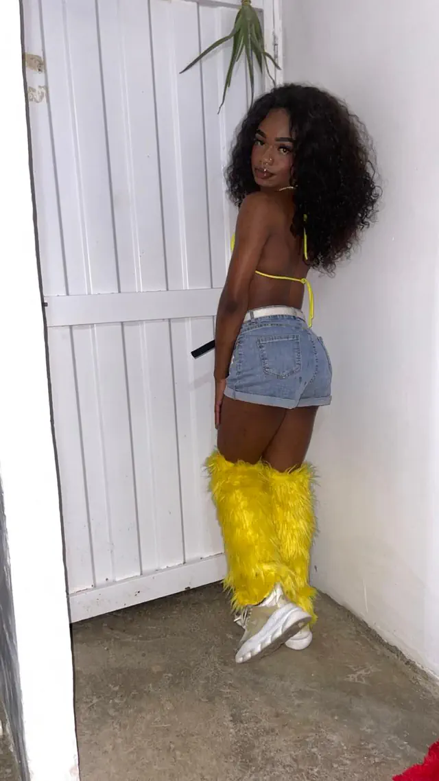 escort-media-b259296d-eb4b-4fd8-8123-f091f85bb2c4