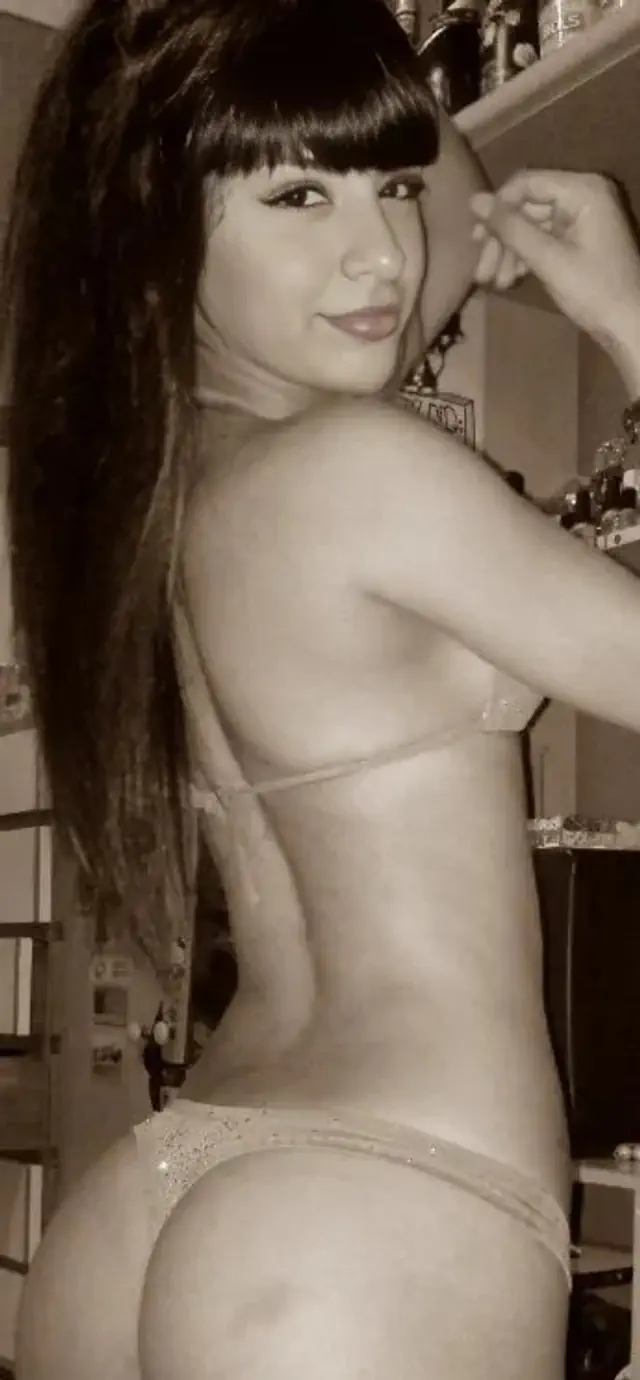 escort-media-b27343ab-deba-4d13-857b-c945726f84dd