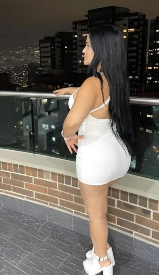 escort-media-b2853d77-852d-4d7f-b77b-f13a03bffd69