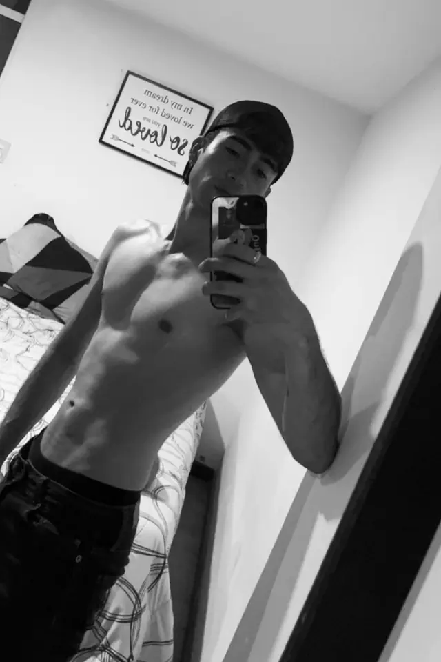 escort-media-b2975f49-ef3a-4dd0-87d2-6894180d6630