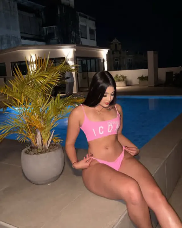 escort-media-b29a3b82-3a02-4f5b-9683-11b734b3ba1f