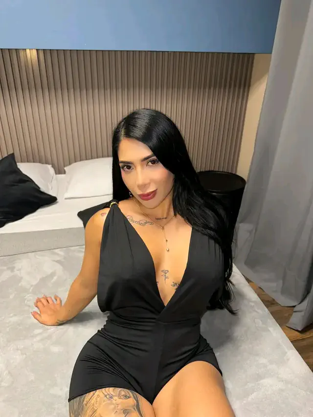 escort-media-b29a6515-ebeb-4862-994f-1b83455a7f95