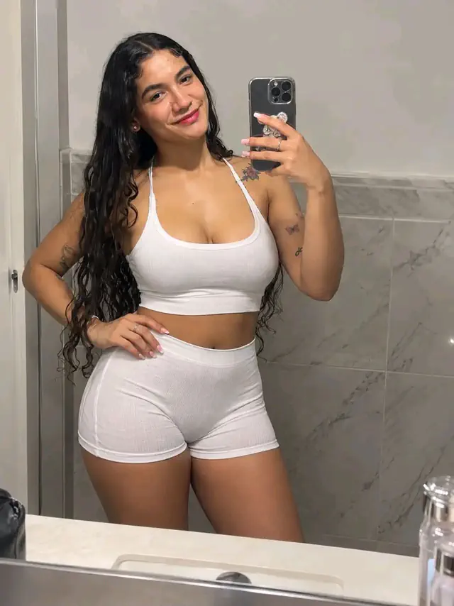 escort-media-b2c85dd7-5ef0-4ea0-904c-9454c2d10175