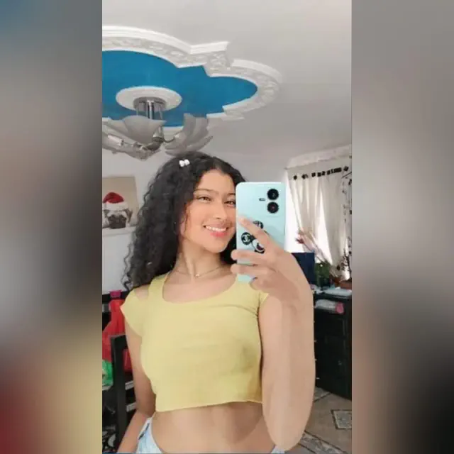 escort-media-b2e724aa-291a-49c6-a88b-37a817537d2b
