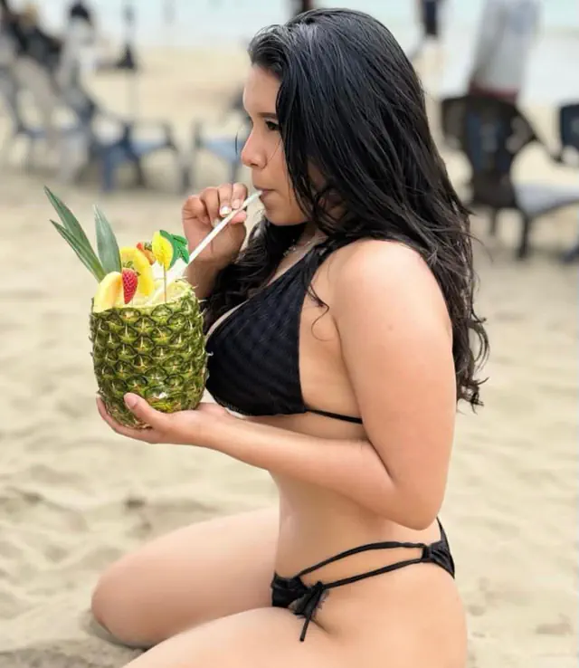 escort-media-b2e9970d-5cd5-4128-9f81-87c2bfe258c5