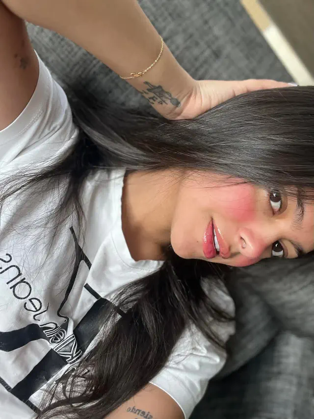 escort-media-b3225311-02a8-496a-a6a9-adcb65888d04