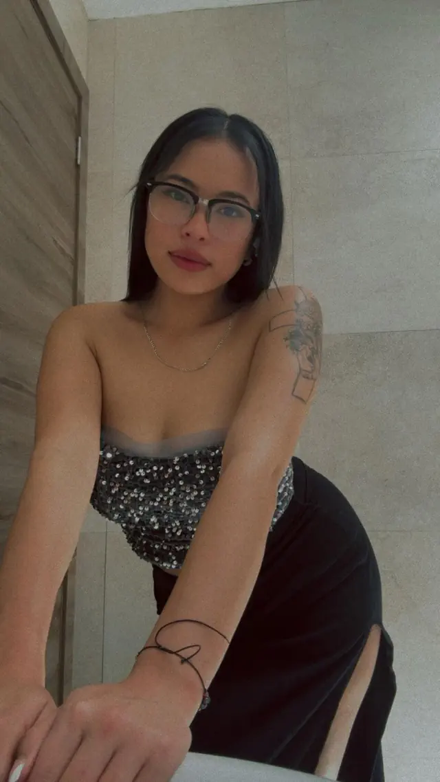 escort-media-b37ff891-ea82-47c7-abf1-cff349cc2c27