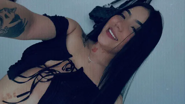 escort-media-b3a5213d-96e3-414e-9538-263d2e4785c0