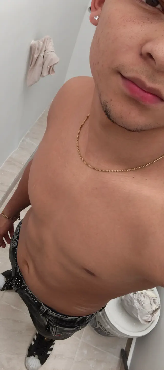 escort-media-b3d39431-e310-4102-9081-b76d3f175e52