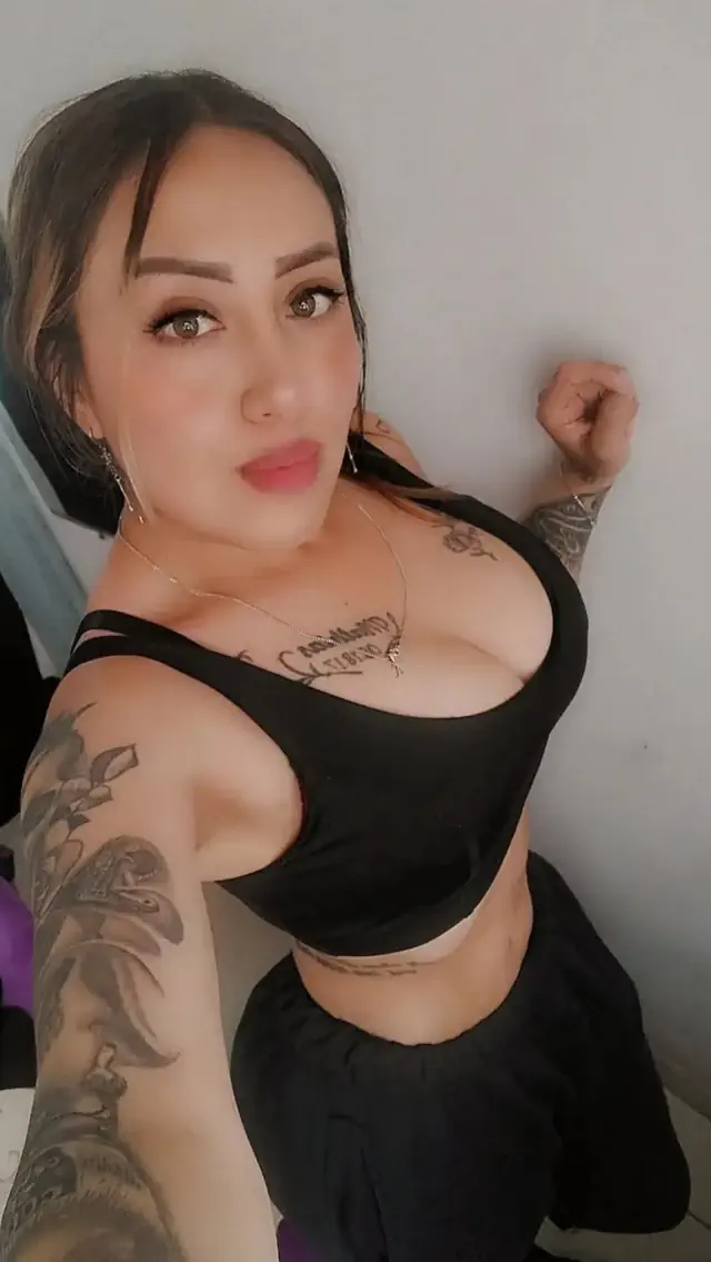 escort-media-b4a05c8f-39db-48c8-9a65-ebf7f1b3caab