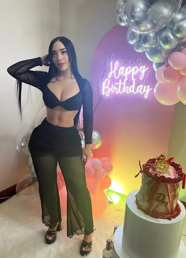 escort-media-b4faa471-3956-44b8-8b34-b2f02a9a094f