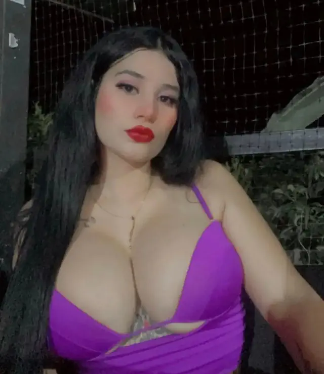 escort-media-b4fede56-3e49-4bec-9fa3-0f144126a58f