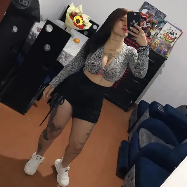 escort-media-b54123b4-fb80-466e-bac2-dad17db56076