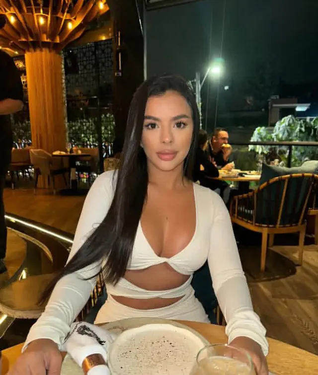 escort-media-b55b3f70-2a9f-4b47-948e-f48eab730f6b