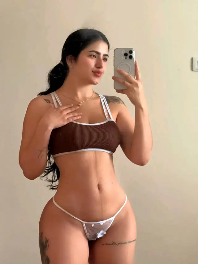 escort-media-b5e30f22-0cfb-4e1f-8d19-ed734924811b