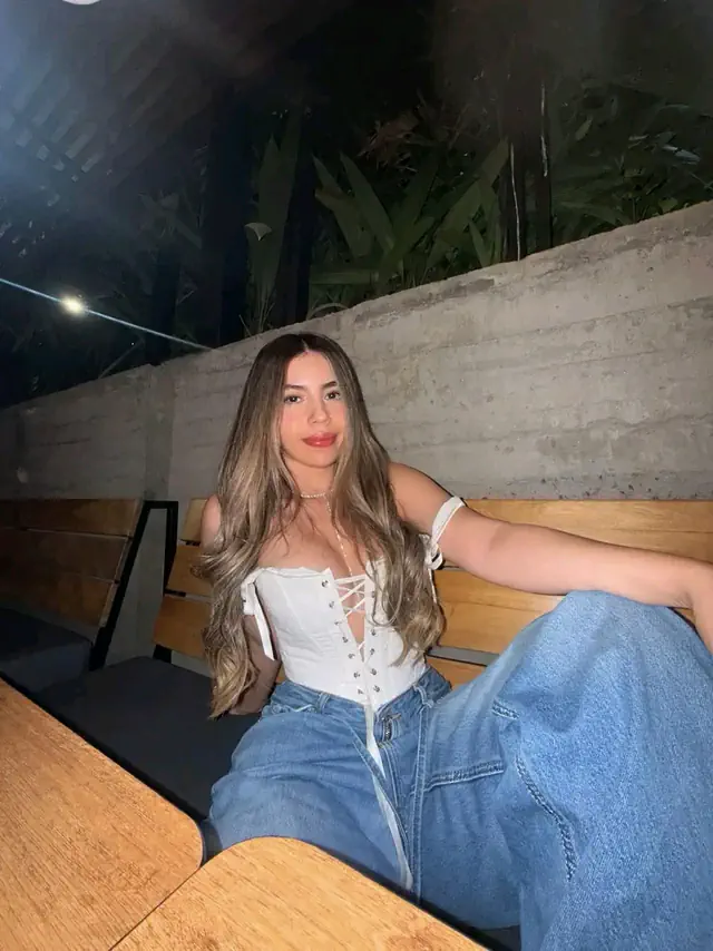 escort-media-b70adce5-2e35-4ec3-8884-6882d2df2780