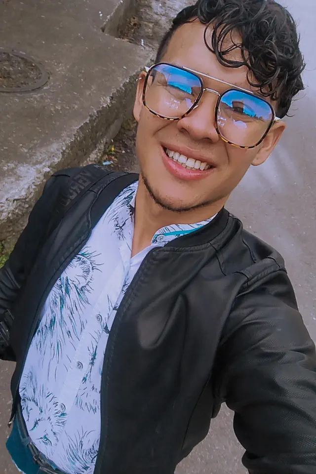 escort-media-b73b15a4-904a-4060-8f39-089bc2fbaa2b