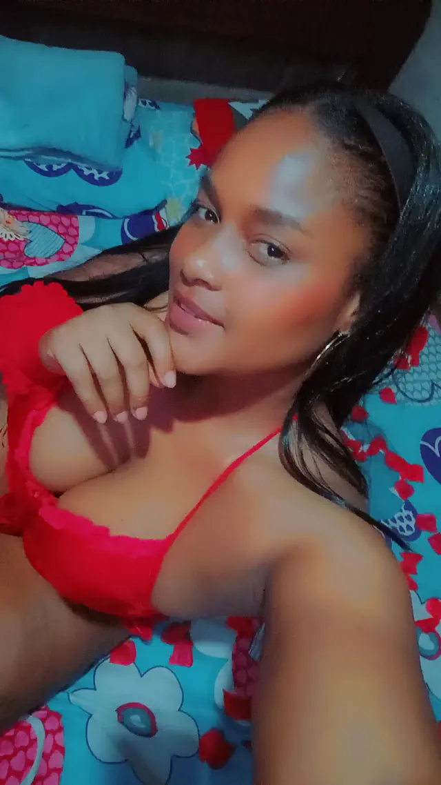 escort-media-b7bf99af-891e-4541-9e8c-5d90c0543431