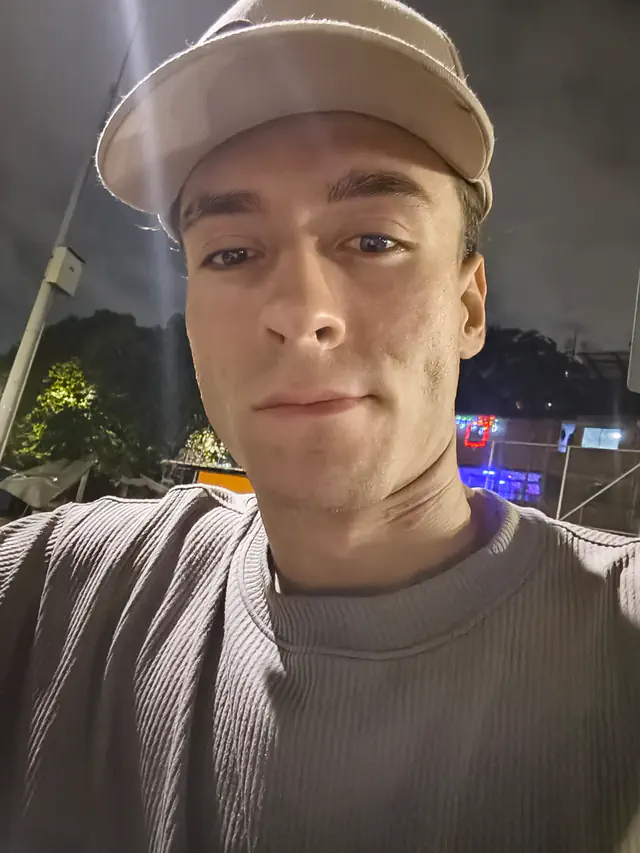 escort-media-b8c3e65b-6fd7-4a40-b433-9cb3de6b2382