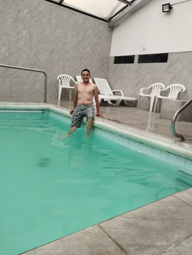 escort-media-b9221ff7-5b14-4ee9-ace0-fb72ca848fd3