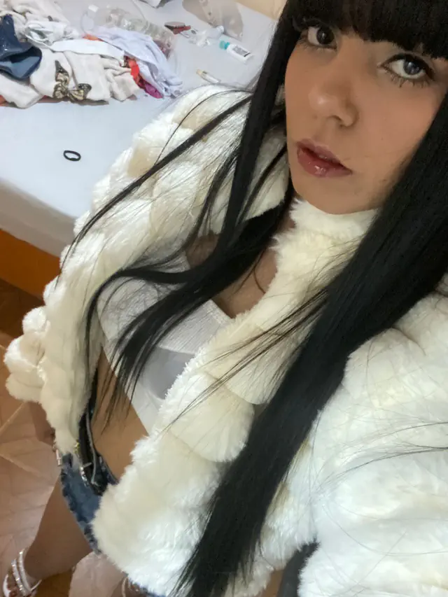 escort-media-b92227da-e40c-42f5-b5e2-9b59c4d214b5