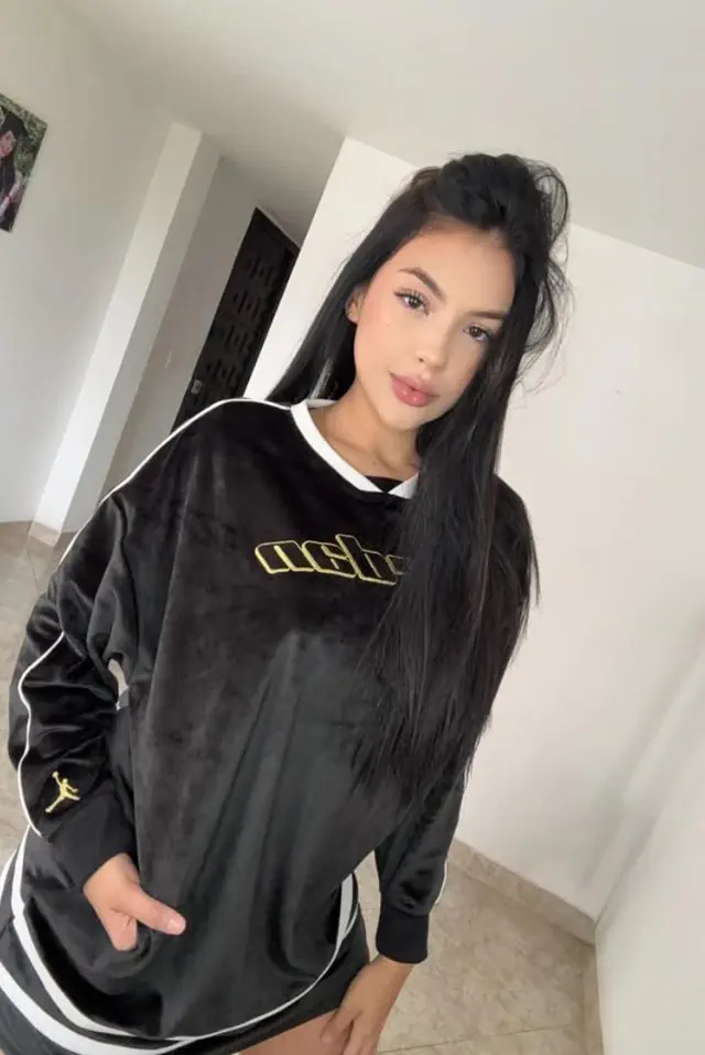 escort-media-b989611e-0bb5-47f1-a81d-ac6113be19da