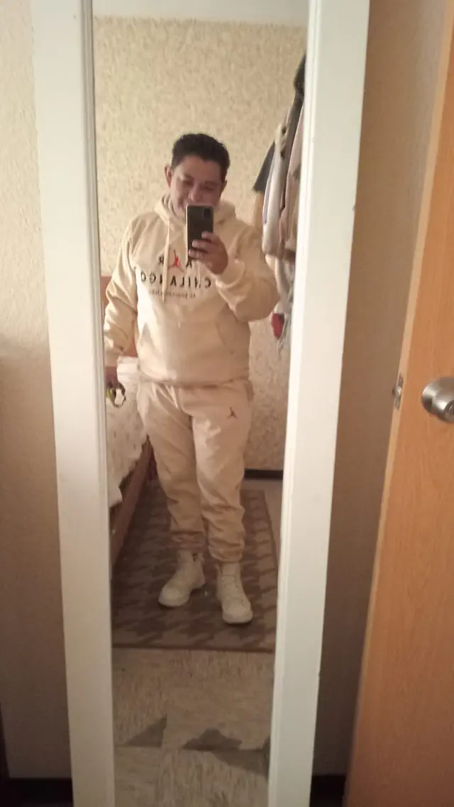 escort-media-b9953d2a-7c97-4691-a6a7-6b0cecff0c68