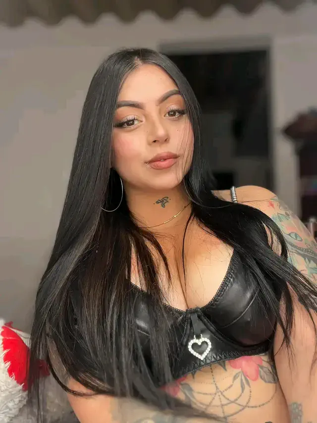 escort-media-ba217432-2d63-42bb-8e14-652c3064d0f3