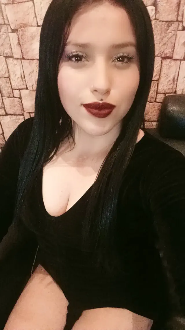 escort-media-ba5775db-9044-4b50-c611-e78cefb3f400