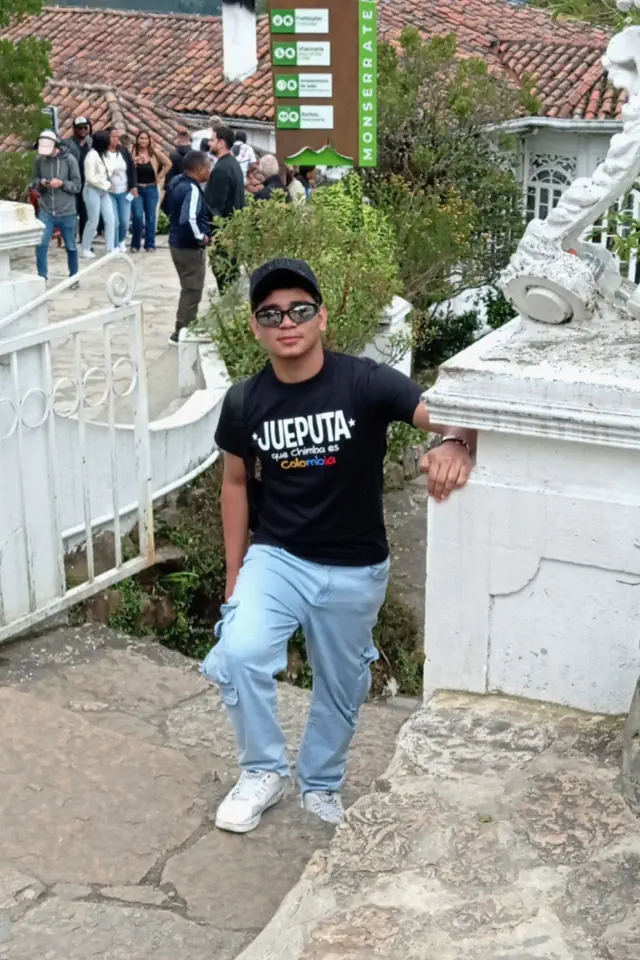 escort-media-baf362a4-baf0-4c80-89d6-c0eba79aa5e7