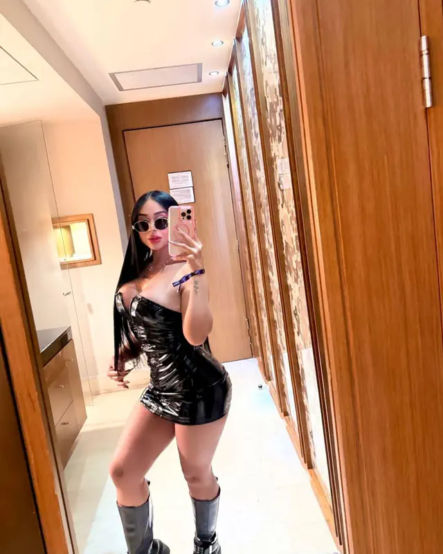 escort-media-bb340ec0-d246-48dd-89da-5d5f9b50c15e