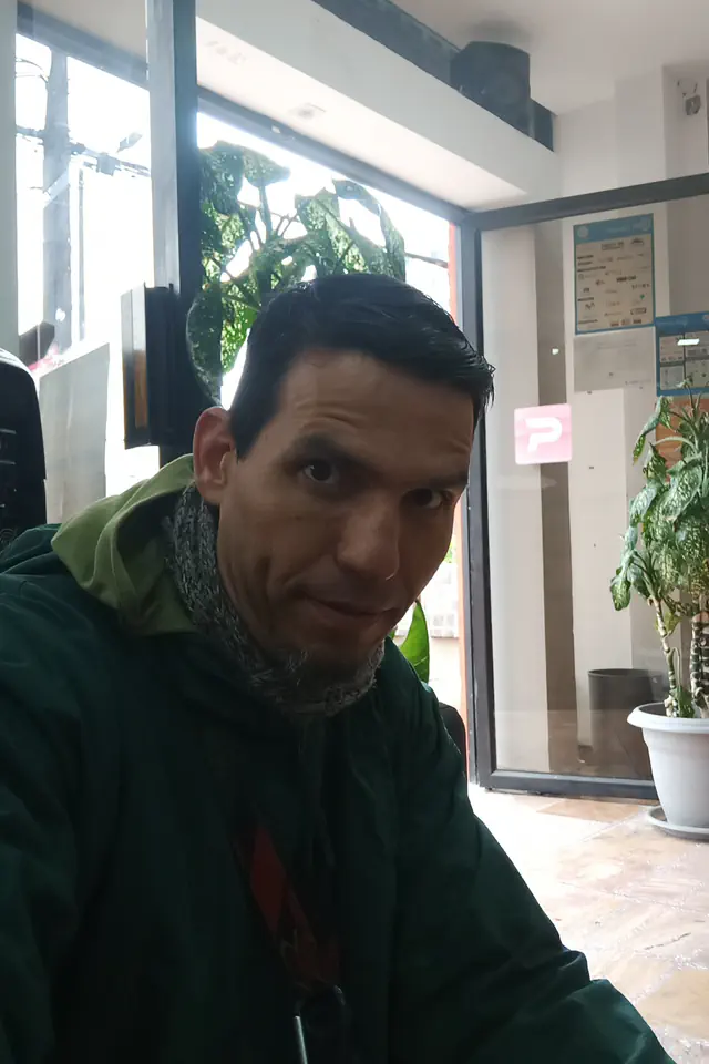 escort-media-bbbf622c-dd57-46a0-87b0-b6491df608c9