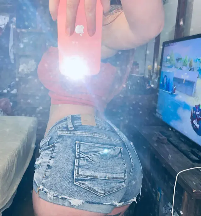 escort-media-bbe78733-0270-4de0-9980-761f4f8a44ae