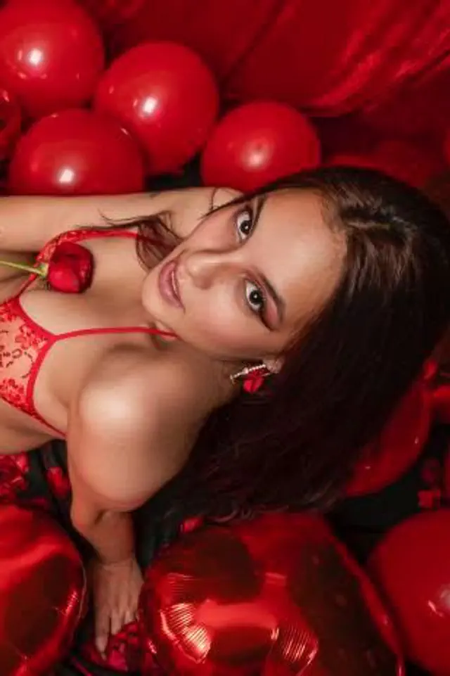 escort-media-bcadd241-737f-40c4-94dd-1aae19e22dff