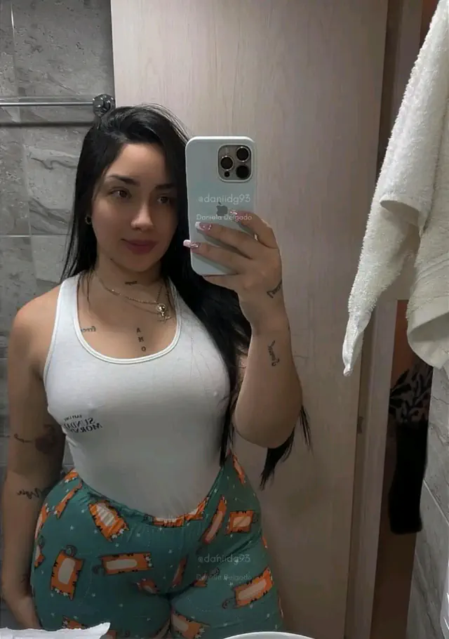 escort-media-bd4dddfb-f6a3-4523-9c52-c1433bf2d1b4