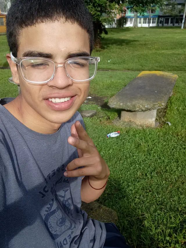 escort-media-bd8208d4-1b75-4645-a6c0-efb82f3f7471