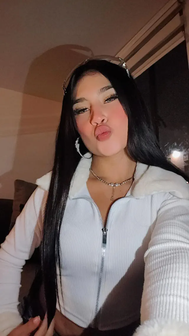 escort-media-bd857a75-32f1-4801-8bda-2b28b74d4018