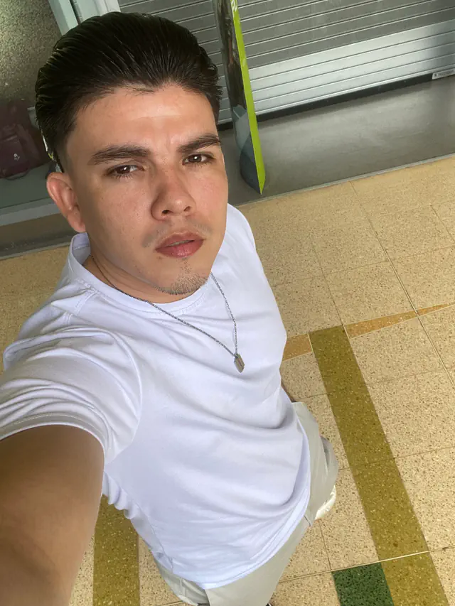 escort-media-bd8b4b83-bfbf-4ff9-82ac-ac96e27cf0cf