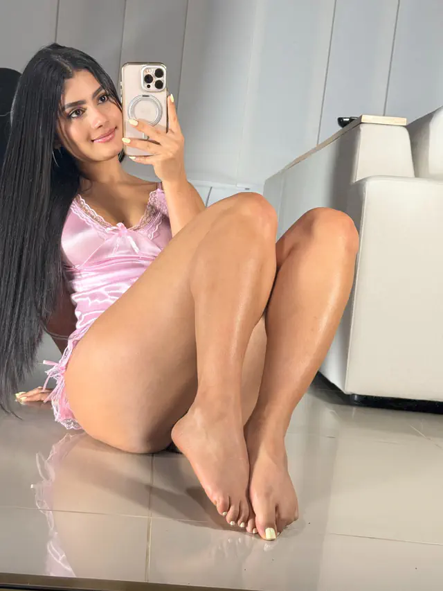 escort-media-bfe95d95-1f23-4301-816f-92f592755ed1