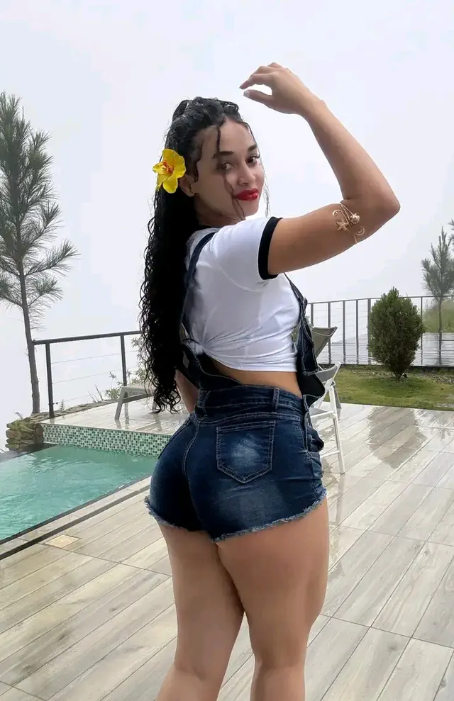 escort-media-c133519c-7cf5-4963-8abb-792f840f8564