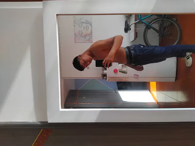 escort-media-c14808e4-54b1-4ed3-91d1-f8cb6d4b5ea5