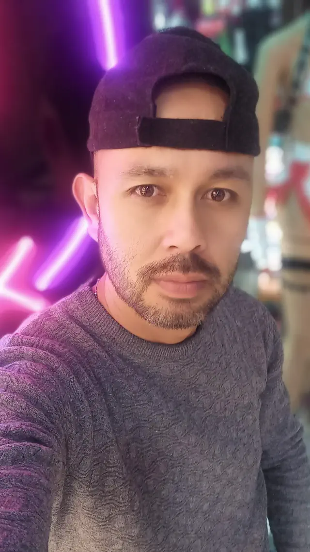 escort-media-c1d073a3-a299-40f5-b861-c1f117d39d2c